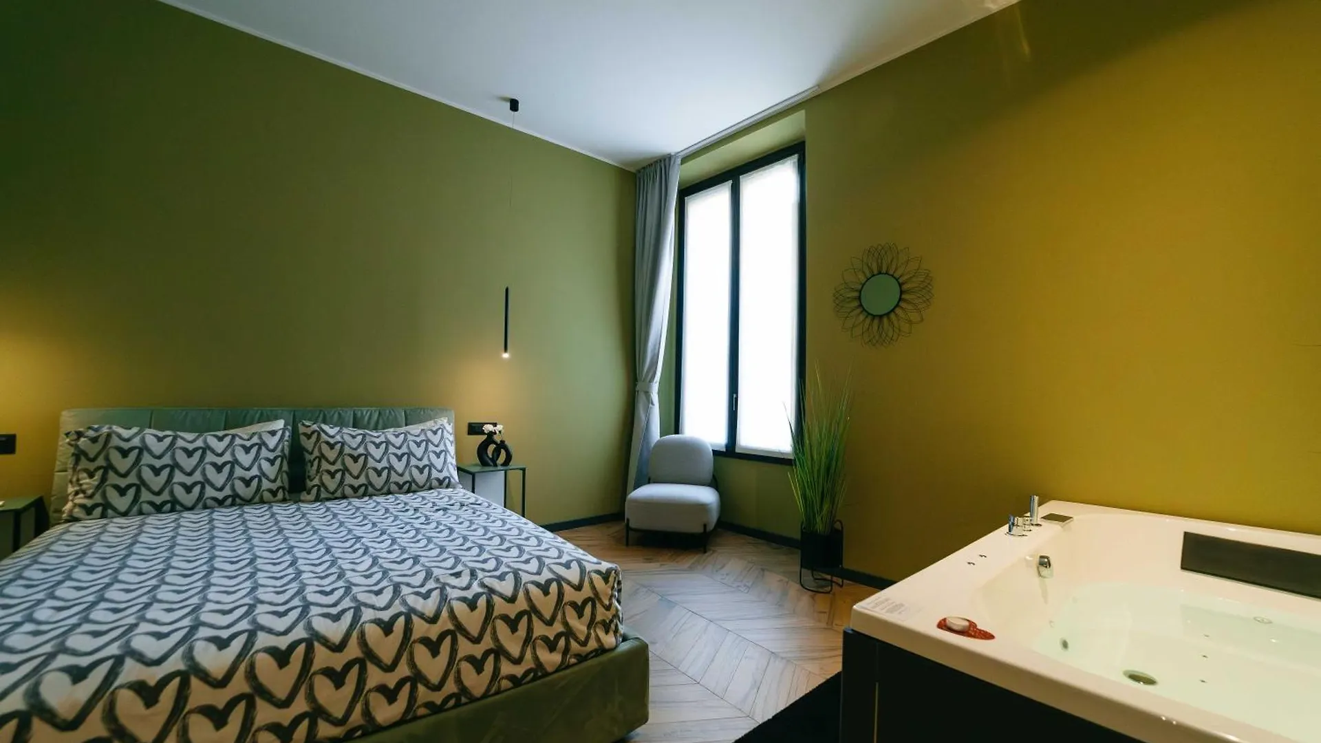 Apartment Victoria'S Suite&Spa Con Parcheggio Privato Como