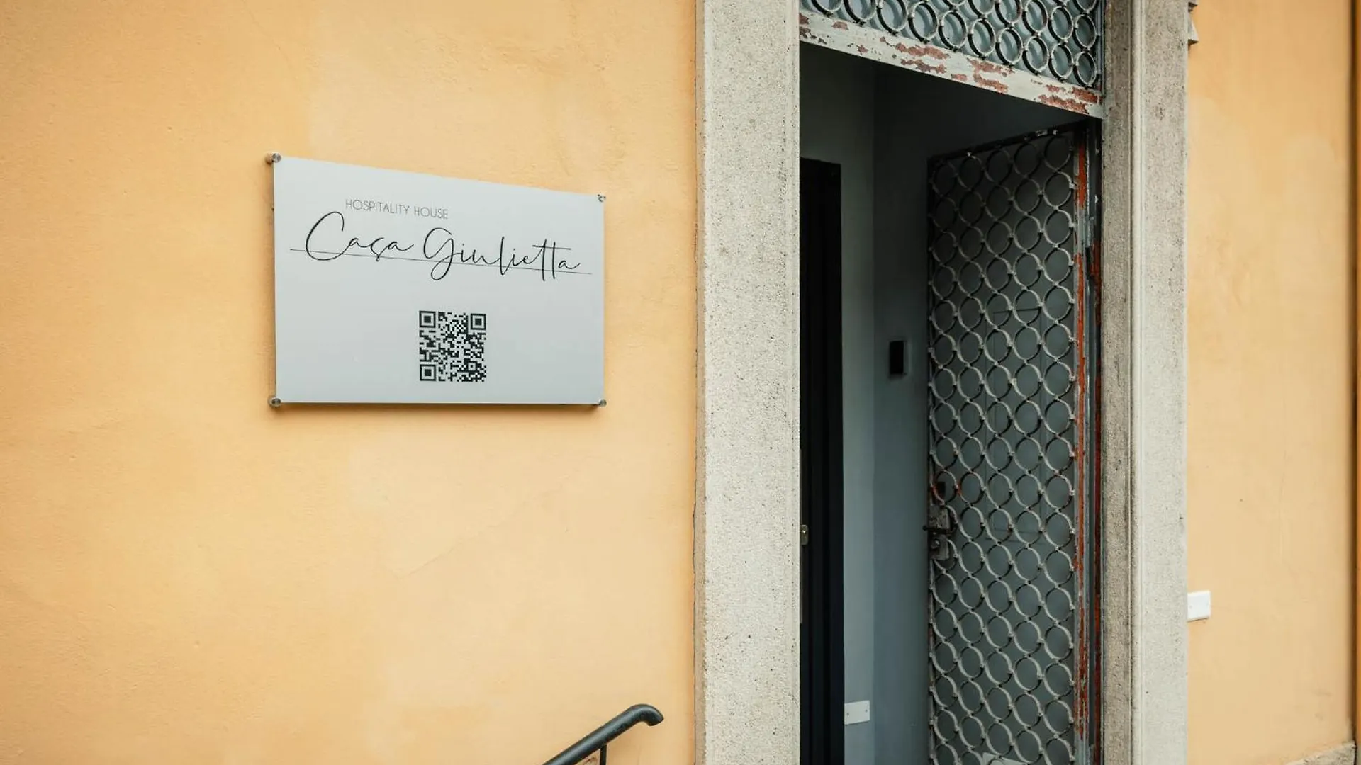 Apartment Victoria'S Suite&Spa Con Parcheggio Privato Como